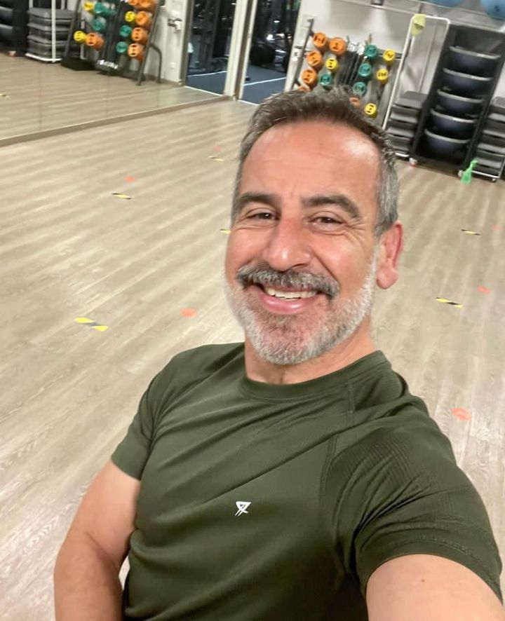<em><strong>Alejandro V.</strong></em>